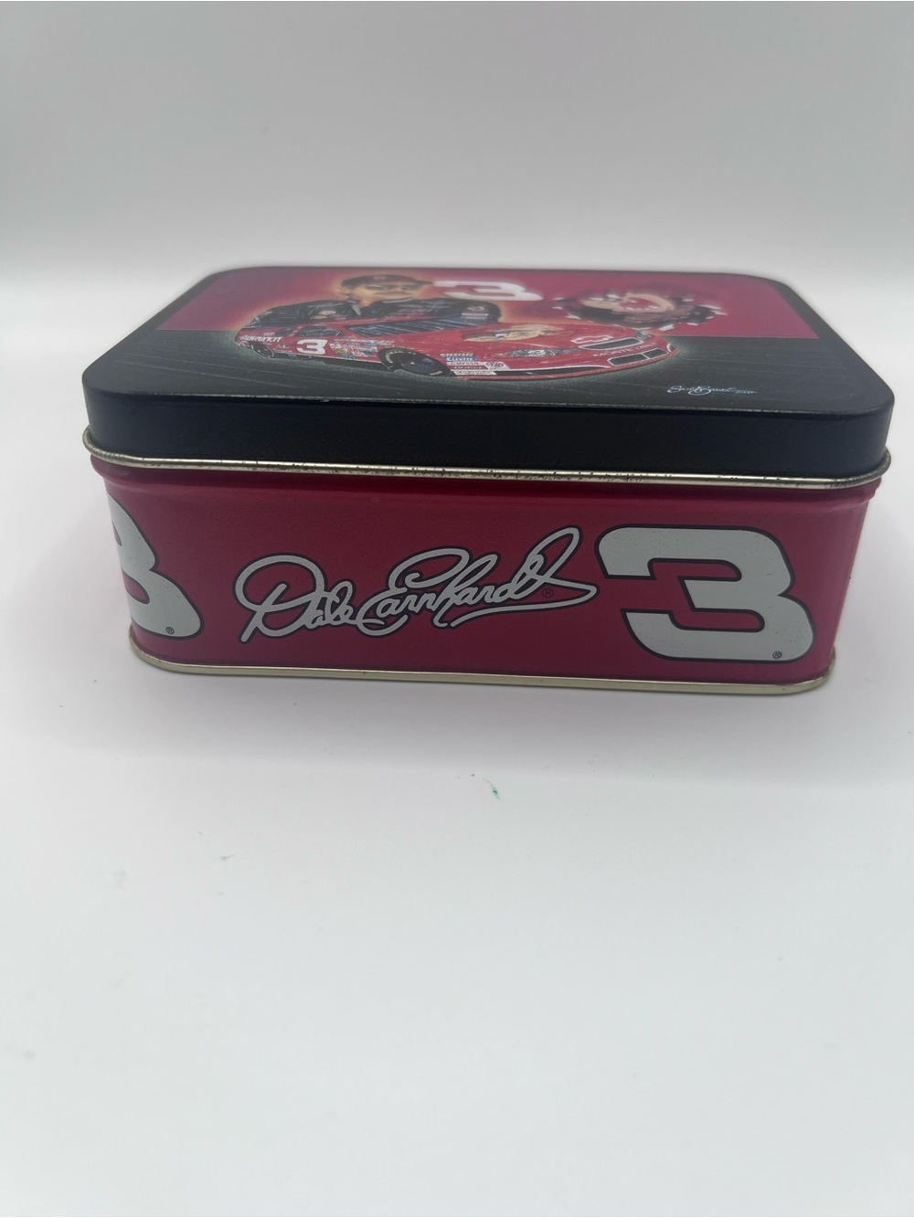 Dale Earnhardt #3 NASCAR Looney Tunes Taz Diecast Car Set Tin